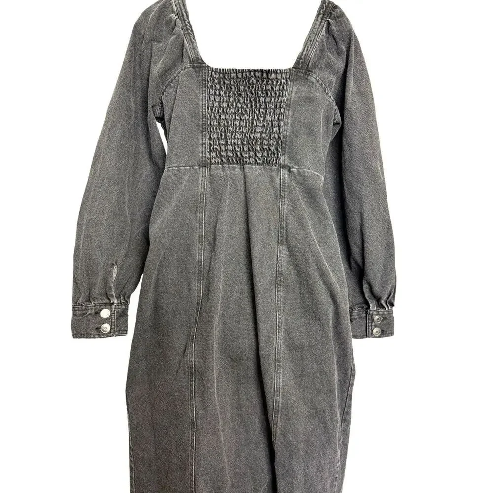 Elegant Black Midi Dress - Picture 6 of 9